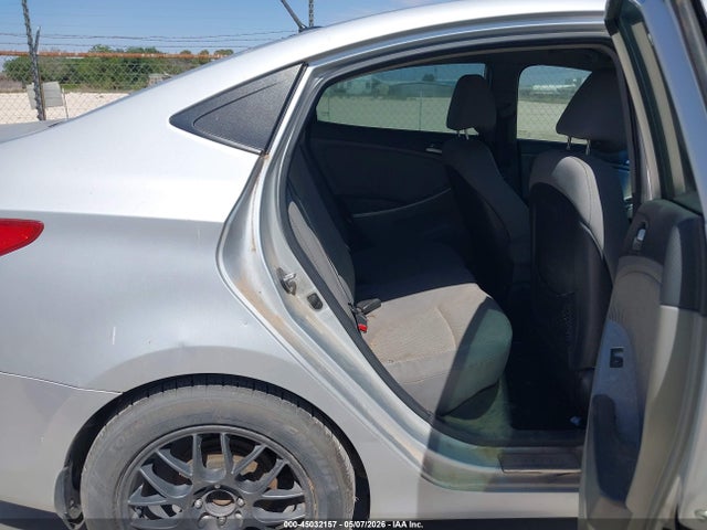 45032157 :رقم المزاد ، KMHCT4AE5DU305199 vin ، 2013 Hyundai Accent Gls مزاد بيع