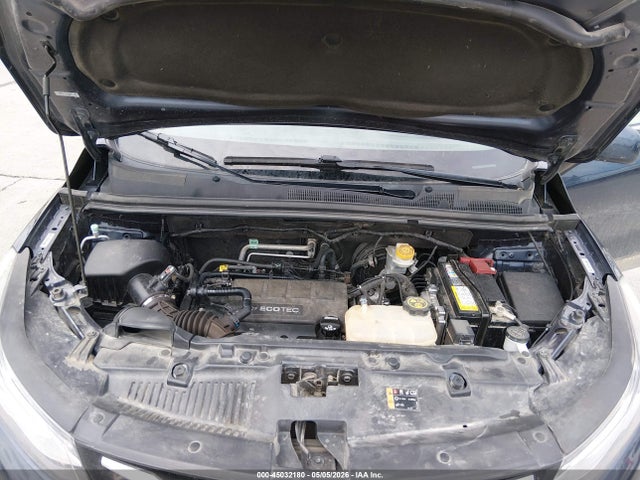 45032180 :رقم المزاد ، 3GNCJLSB9JL351172 vin ، 2018 Chevrolet Trax Lt مزاد بيع