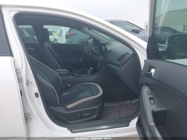 Продажа на аукционе авто 2011 Kia Optima Sx, vin: KNAGR4A63B5091685, номер лота: 45032227