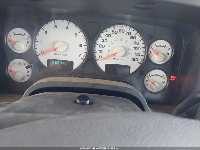 45032247 :رقم المزاد ، 1D7HU18N25S313534 vin ، 2005 Dodge Ram 1500 Slt/laramie مزاد بيع