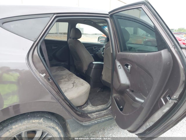 KM8JT3AF6FU959481 Hyundai TUCSON GLS