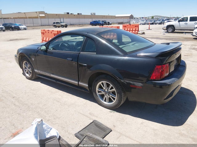 Продажа на аукционе авто 2001 Ford Mustang, vin: 1FAFP40491F102675, номер лота: 45032349