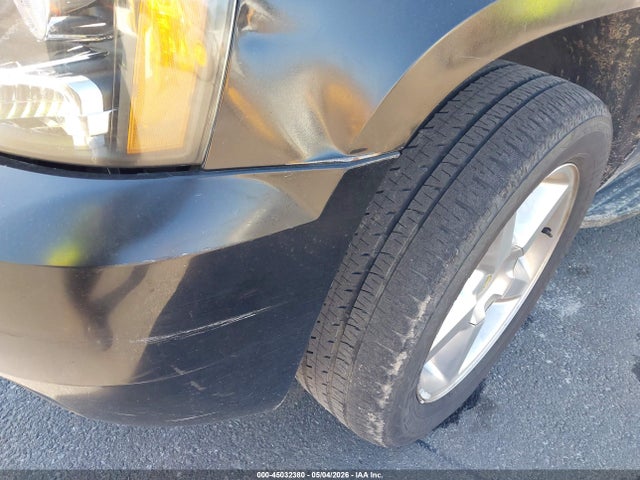 Auction sale of the 2010 Chevrolet Tahoe Lt, vin: 1GNUCBE04AR211090, lot number: 45032380