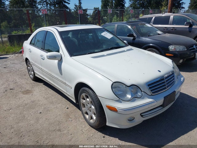 Auction sale of the 2005 Mercedes-benz C 240 Luxury 4matic, vin: WDBRF81J15F666394, lot number: 45032385