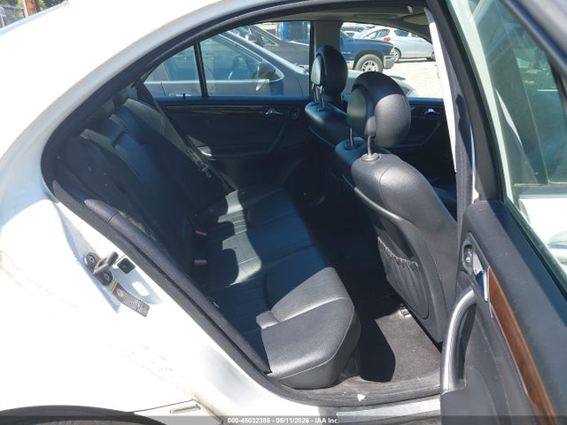 Продажа на аукционе авто 2005 Mercedes-benz C 240 Luxury 4matic, vin: WDBRF81J15F666394, номер лота: 45032385