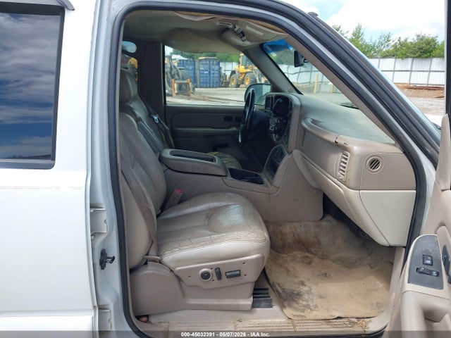 45032391 :رقم المزاد ، 1GNEC13ZX4J106329 vin ، 2004 Chevrolet Tahoe Lt مزاد بيع