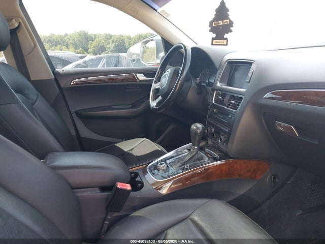 45032400 :رقم المزاد ، WA1LFAFP3BA115379 vin ، 2011 Audi Q5 2.0t Premium مزاد بيع