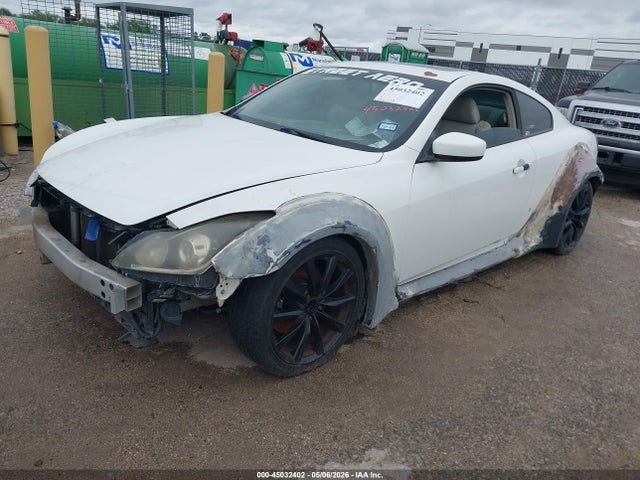 Auction sale of the 2011 Infiniti G37 Journey, vin: JN1CV6EK6BM212105, lot number: 45032402