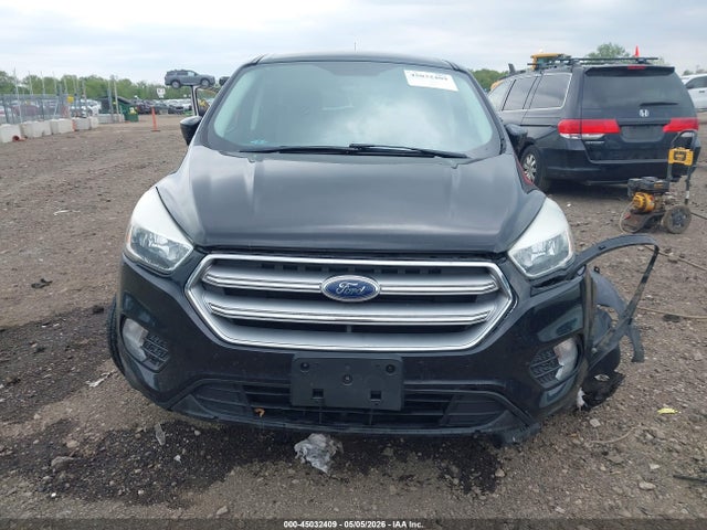 Aukcja sprzedaży 2017 Ford Escape Se, vin: 1FMCU0GD0HUD52215, numer aukcji: 45032409