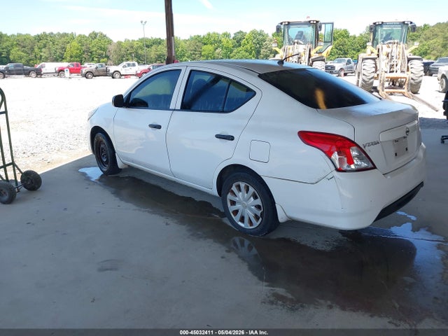 Продаж на аукціоні авто 2015 Nissan Versa 1.6 S, vin: 3N1CN7AP4FL959337, номер лоту: 45032411