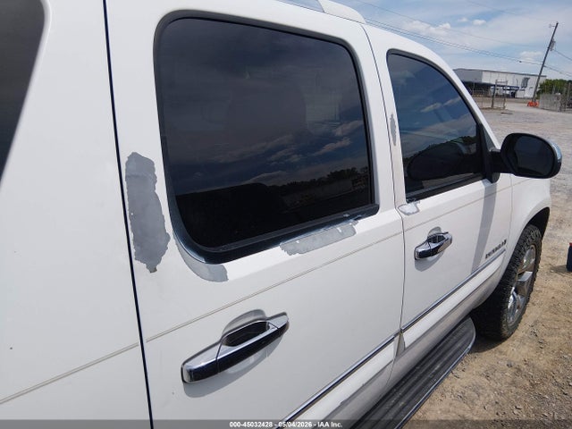 2007 Gmc Yukon Xl 1500 Denali მანქანა იყიდება აუქციონზე, vin: 1GKFK66837J249082, აუქციონის ნომერი: 45032428