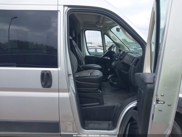 Продажа на аукционе авто 2021 Ram Promaster 2500 Window Van High Roof 159 Wb, vin: 3C6LRVPG3ME506753, номер лота: 45032500