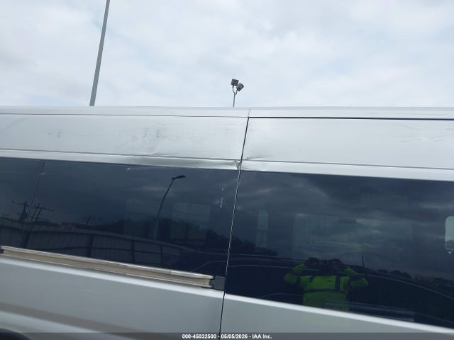 Продажа на аукционе авто 2021 Ram Promaster 2500 Window Van High Roof 159 Wb, vin: 3C6LRVPG3ME506753, номер лота: 45032500