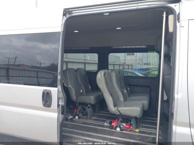 Продажа на аукционе авто 2021 Ram Promaster 2500 Window Van High Roof 159 Wb, vin: 3C6LRVPG3ME506753, номер лота: 45032500