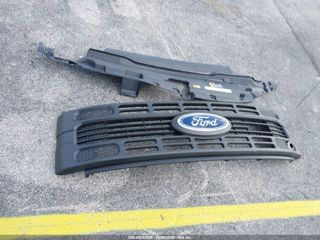 45032509 :رقم المزاد ، 1FDBF2AA4REF25441 vin ، 2024 Ford F-250 Xl مزاد بيع