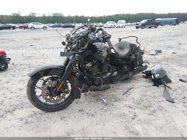Harley-Davidson FLHXS 2021 1HD1KRP11MB620303 Image 2