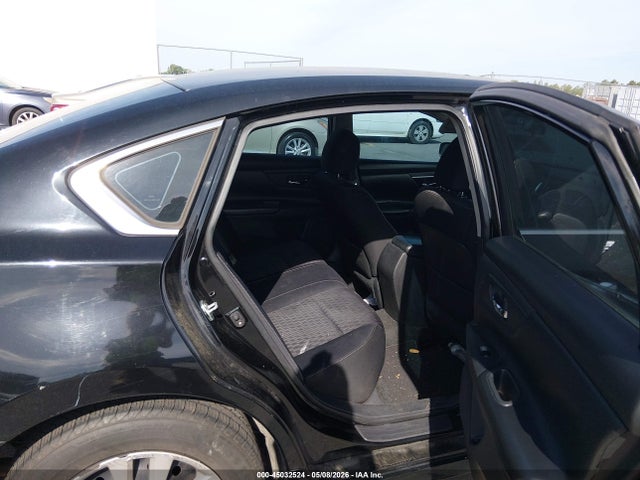 Aukcja sprzedaży 2016 Nissan Altima 2.5/2.5 S/2.5 Sl/2.5 Sr/2.5 Sv, vin: 1N4AL3AP0GN364477, numer aukcji: 45032524