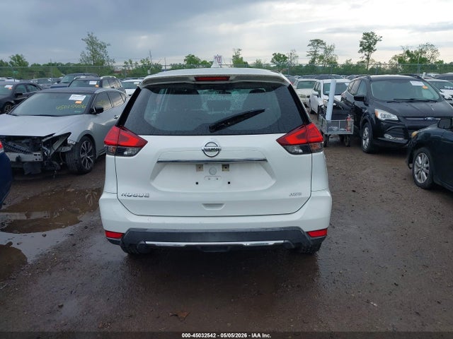 2017 Nissan Rogue S მანქანა იყიდება აუქციონზე, vin: KNMAT2MV3HP567786, აუქციონის ნომერი: 45032542