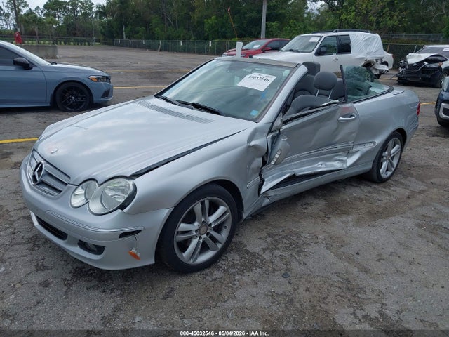45032546 :رقم المزاد ، WDBTK56F28F255255 vin ، 2008 Mercedes-benz Clk 350 مزاد بيع