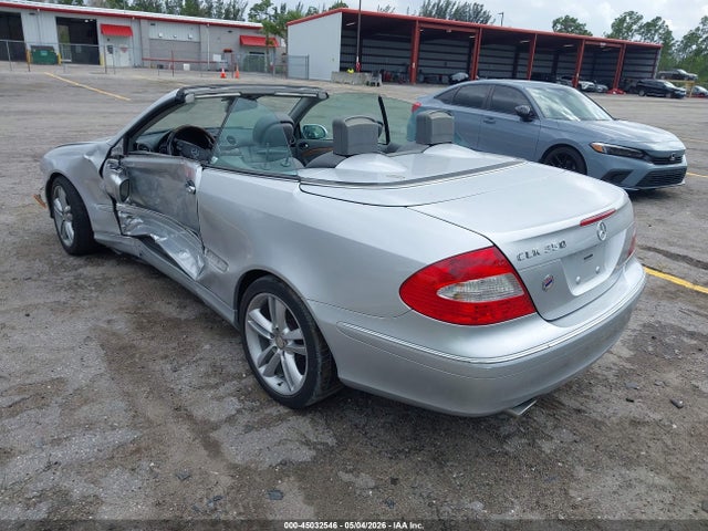 45032546 :رقم المزاد ، WDBTK56F28F255255 vin ، 2008 Mercedes-benz Clk 350 مزاد بيع