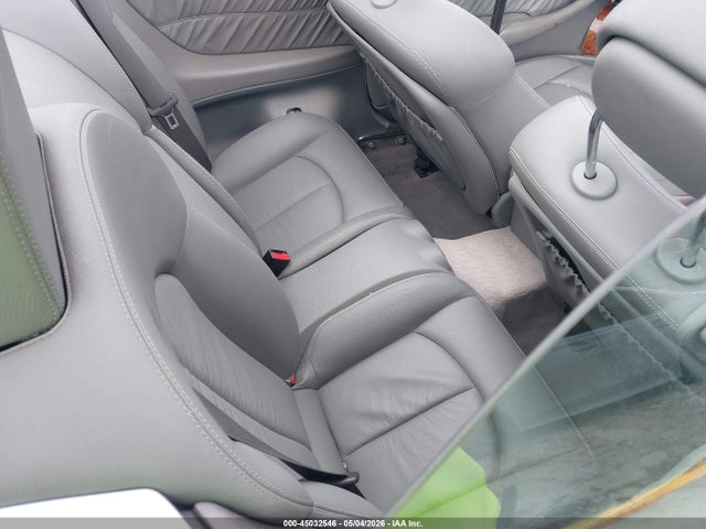 45032546 :رقم المزاد ، WDBTK56F28F255255 vin ، 2008 Mercedes-benz Clk 350 مزاد بيع