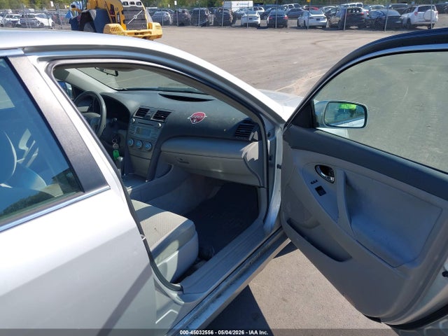 Продаж на аукціоні авто 2008 Toyota Camry Le, vin: 4T1BE46K78U261667, номер лоту: 45032556