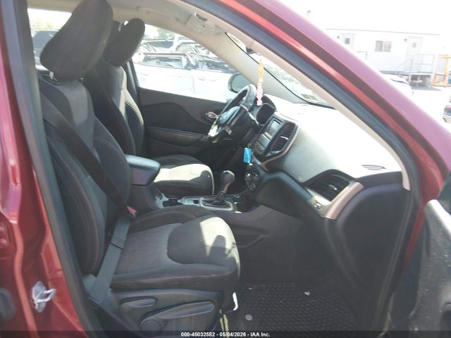 2015 Jeep Cherokee Sport მანქანა იყიდება აუქციონზე, vin: 1C4PJMAB6FW776674, აუქციონის ნომერი: 45032582