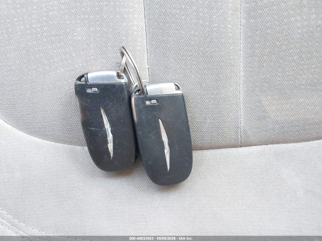Aukcja sprzedaży 2015 Chrysler 200 Limited, vin: 1C3CCCAB2FN612268, numer aukcji: 45032583
