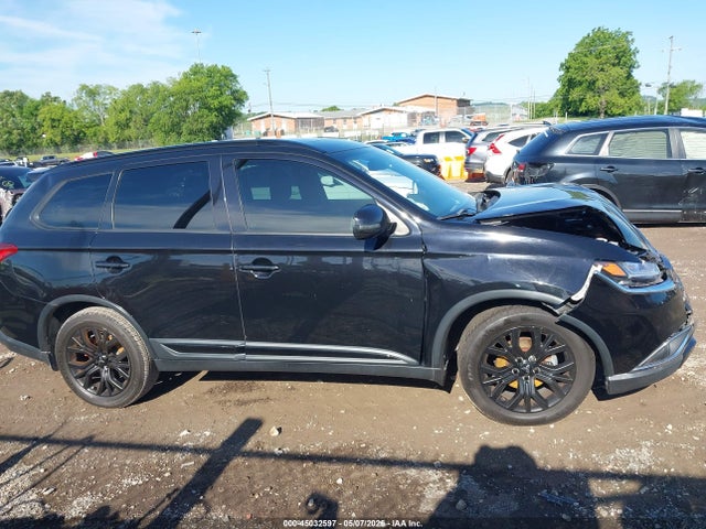 JA4AD3A31JZ063053 Mitsubishi Outlander Le/se/sel