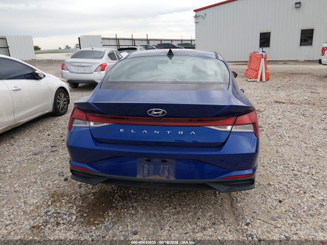 5NPLL4AG4MH032482 Hyundai ELANTRA SE