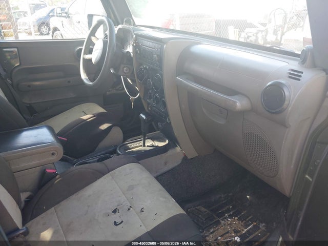 2008 Jeep Wrangler Unlimited X მანქანა იყიდება აუქციონზე, vin: 1J4GA39178L590503, აუქციონის ნომერი: 45032608