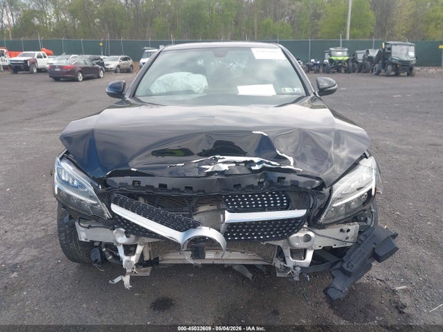 2021 Mercedes-benz C 300 4matic მანქანა იყიდება აუქციონზე, vin: W1KWF8EB4MR615434, აუქციონის ნომერი: 45032609