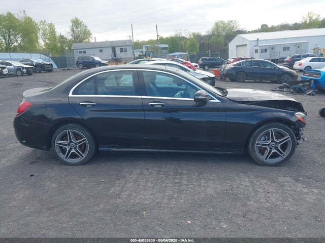 2021 Mercedes-benz C 300 4matic მანქანა იყიდება აუქციონზე, vin: W1KWF8EB4MR615434, აუქციონის ნომერი: 45032609