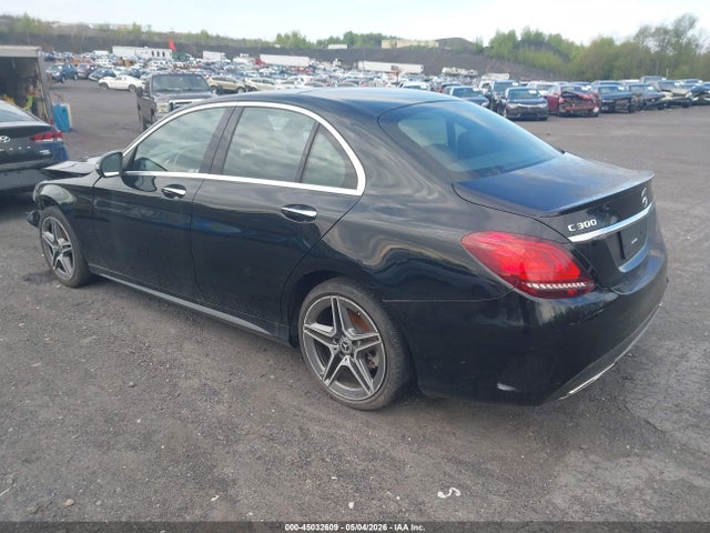 2021 Mercedes-benz C 300 4matic მანქანა იყიდება აუქციონზე, vin: W1KWF8EB4MR615434, აუქციონის ნომერი: 45032609