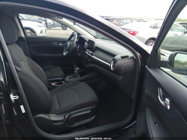 2019 Kia Forte Lxs მანქანა იყიდება აუქციონზე, vin: 3KPF24AD7KE076581, აუქციონის ნომერი: 45032630