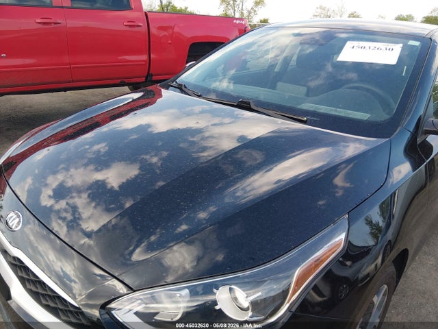 2019 Kia Forte Lxs მანქანა იყიდება აუქციონზე, vin: 3KPF24AD7KE076581, აუქციონის ნომერი: 45032630