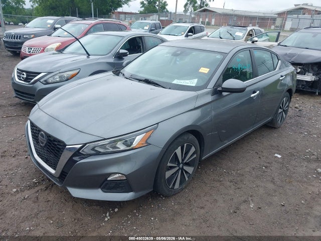 1N4BL4DV5NN368283 Nissan Altima Sv Fwd