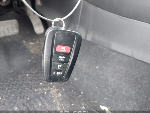 2022 Toyota Corolla Se Apex Edition მანქანა იყიდება აუქციონზე, vin: 5YFS4MCE1NP122701, აუქციონის ნომერი: 45032647