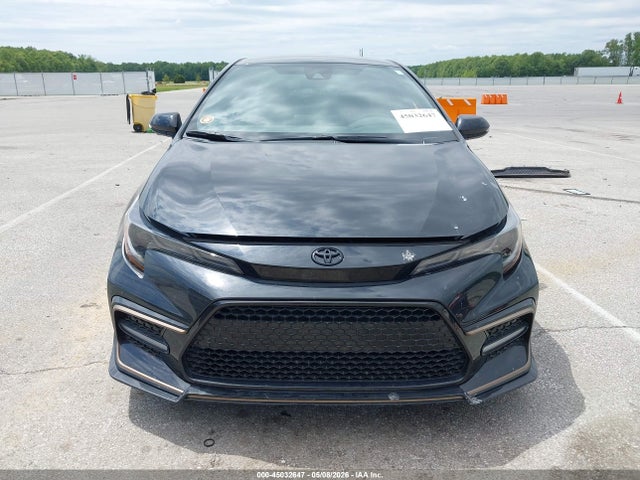 2022 Toyota Corolla Se Apex Edition მანქანა იყიდება აუქციონზე, vin: 5YFS4MCE1NP122701, აუქციონის ნომერი: 45032647