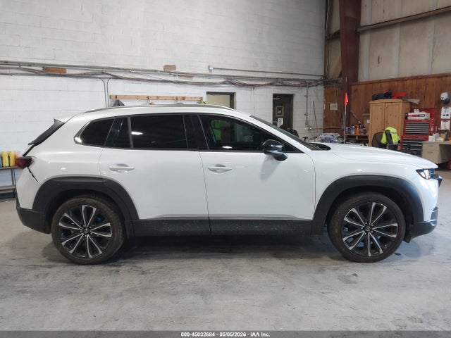 Продажа на аукционе авто 2023 Mazda Cx-50 2.5 Turbo Premium, vin: 7MMVABDY4PN105491, номер лота: 45032684