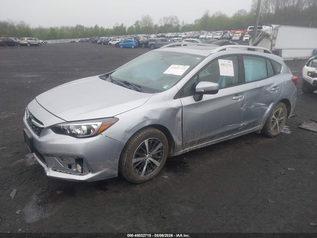 Продажа на аукционе авто 2022 Subaru Impreza Premium 5-door, vin: 4S3GTAD67N3703840, номер лота: 45032715