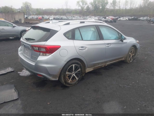 Продажа на аукционе авто 2022 Subaru Impreza Premium 5-door, vin: 4S3GTAD67N3703840, номер лота: 45032715