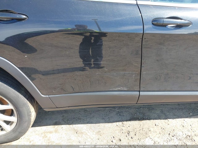 Aukcja sprzedaży 2015 Jeep Cherokee Latitude, vin: 1C4PJMCS7FW610449, numer aukcji: 45032731