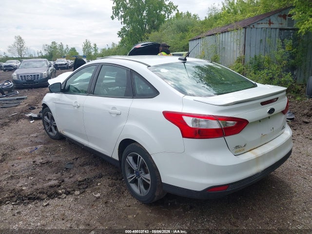 45032743 :رقم المزاد ، 1FADP3F26EL235098 vin ، 2014 Ford Focus Se مزاد بيع