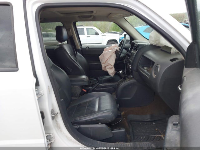 45032764 :رقم المزاد ، 1C4NJRFB0FD176533 vin ، 2015 Jeep Patriot High Altitude Edition مزاد بيع