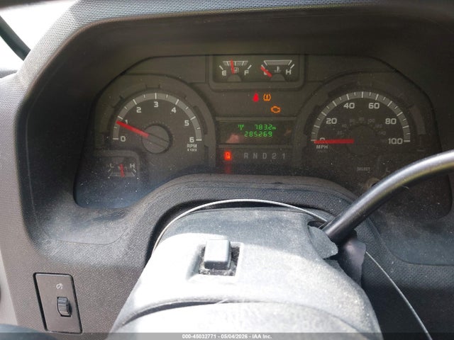 45032771 :رقم المزاد ، 1FTNE2EW2DDA13749 vin ، 2013 Ford E-250 Commercial مزاد بيع