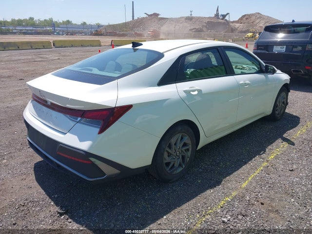 2024 Hyundai Elantra Sel მანქანა იყიდება აუქციონზე, vin: KMHLM4DG5RU698820, აუქციონის ნომერი: 45032777