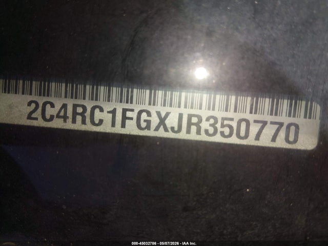 45032786 :رقم المزاد ، 2C4RC1FGXJR350770 vin ، 2018 Chrysler Pacifica Touring Plus مزاد بيع