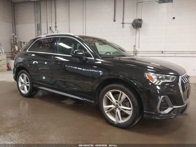 2021 Audi Q3 Premium Plus 45 Tfsi S Line Quattro Tiptronic მანქანა იყიდება აუქციონზე, vin: WA1EECF31M1056730, აუქციონის ნომერი: 45032795