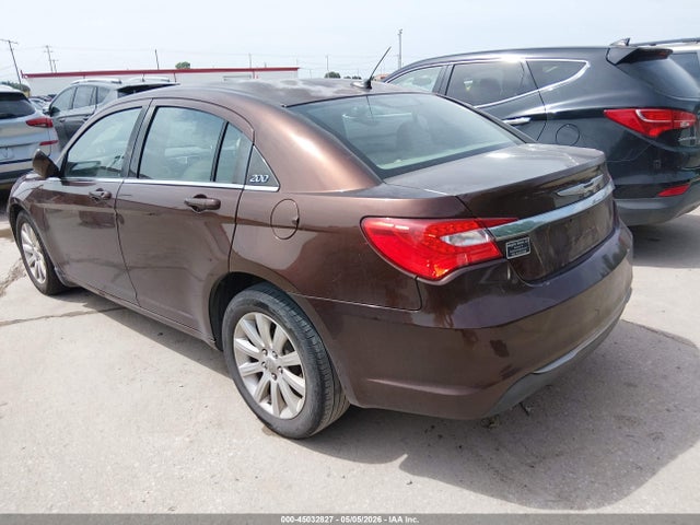 2012 Chrysler 200 Touring მანქანა იყიდება აუქციონზე, vin: 1C3CCBBGXCN169626, აუქციონის ნომერი: 45032827